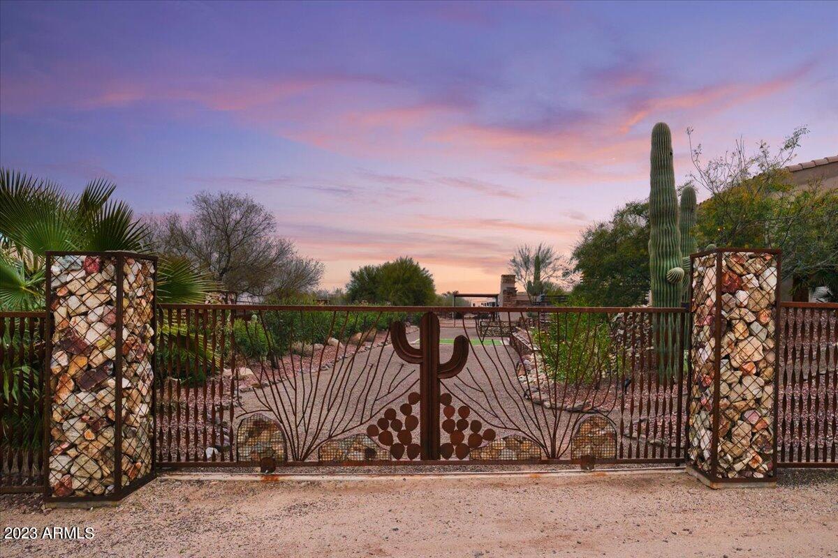 14703 E HORNED OWL Trail