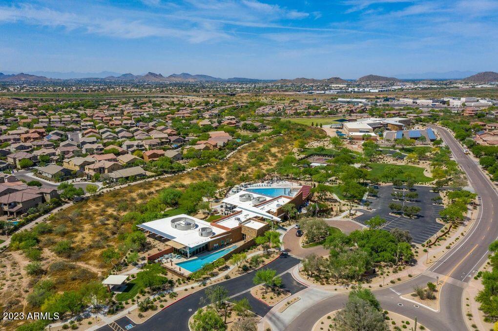 3967 E CAT BALUE Drive