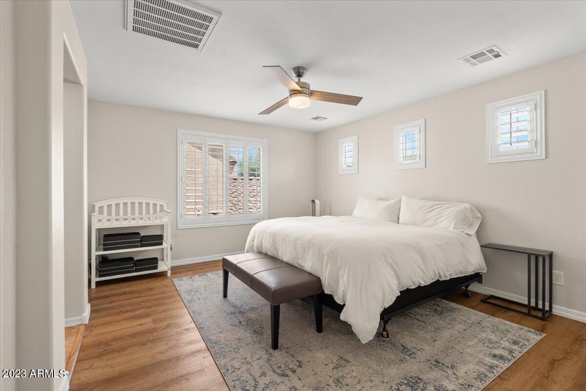 3967 E CAT BALUE Drive
