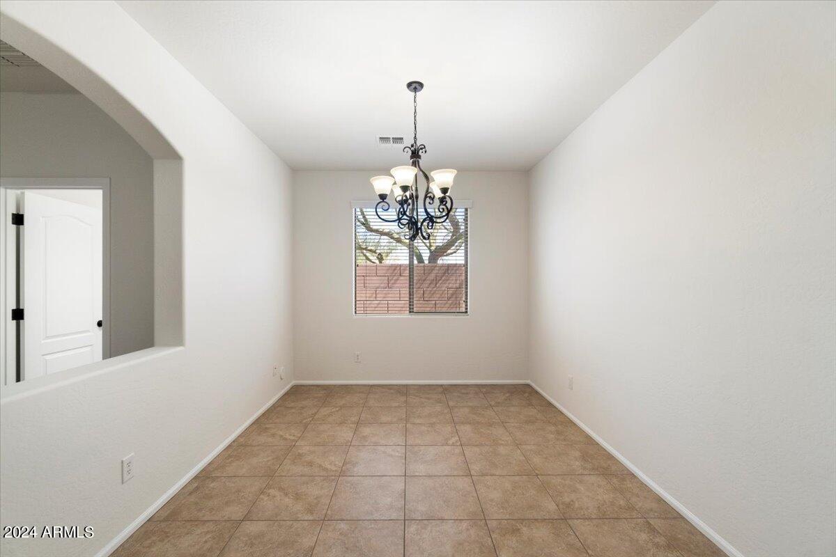 23111 N 43rd Place