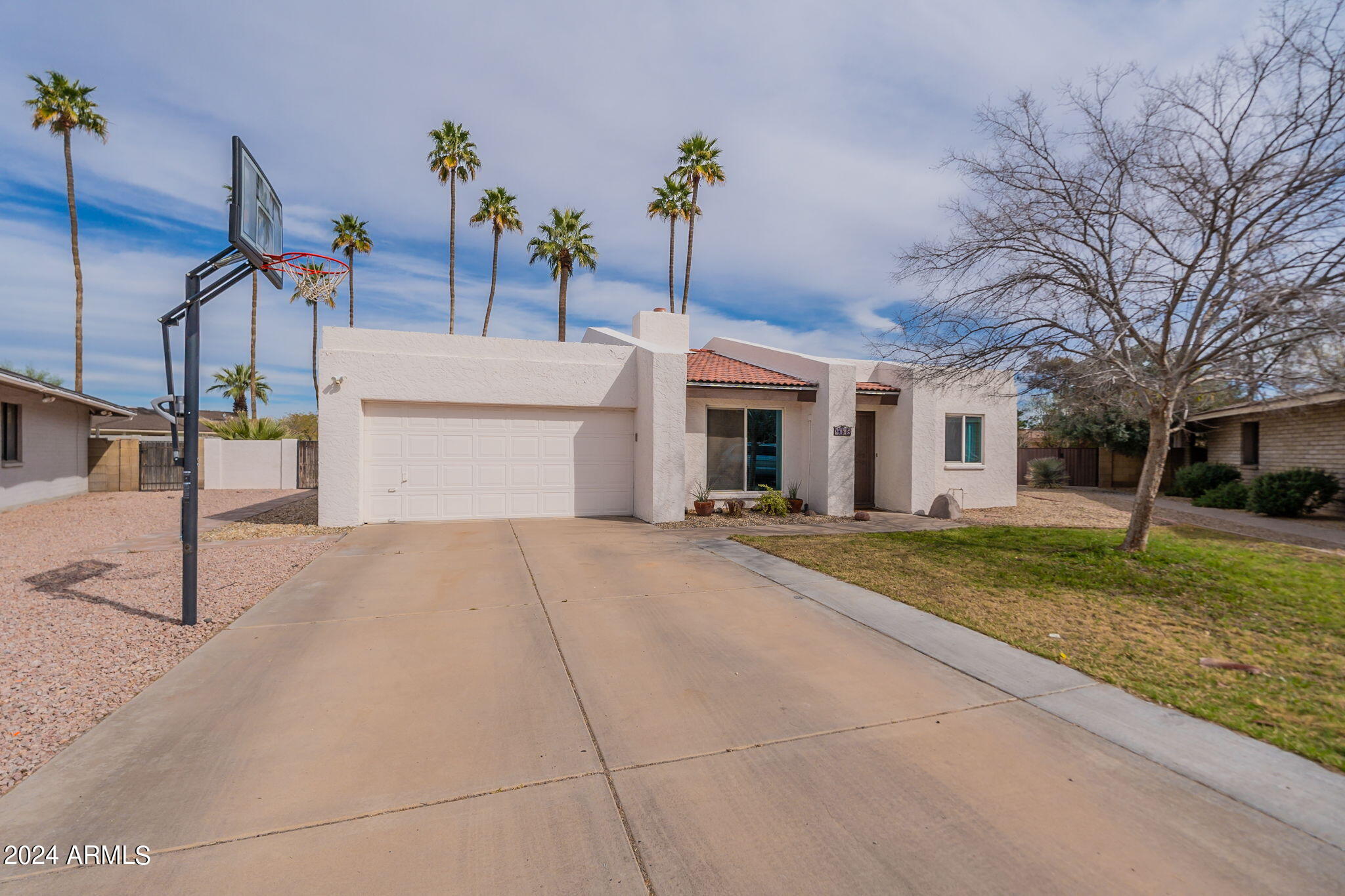 1665 S CHOLLA --