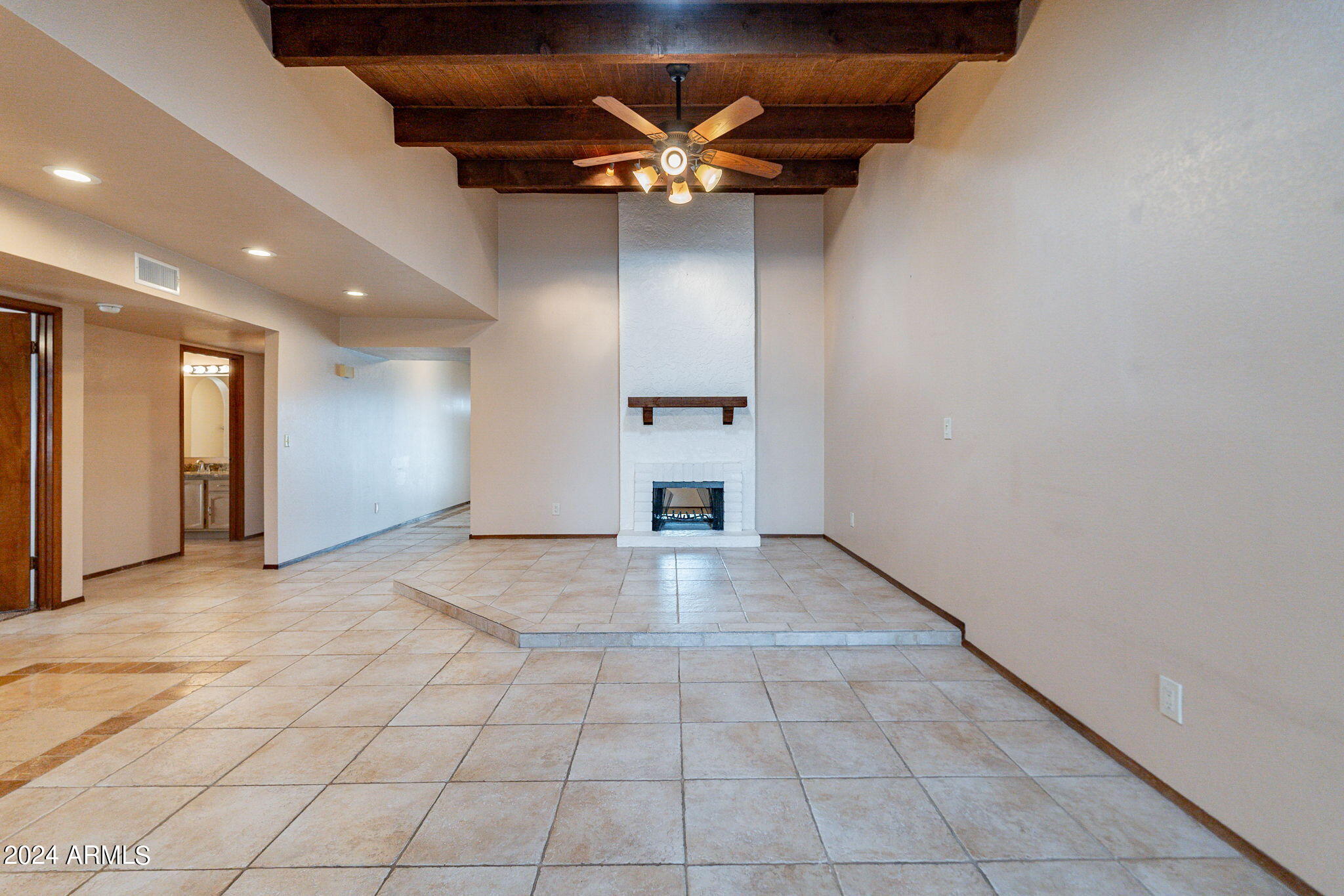 1665 S CHOLLA --