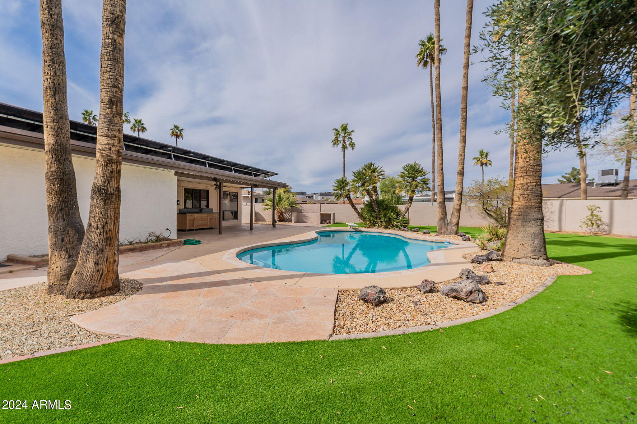 1665 S CHOLLA --
