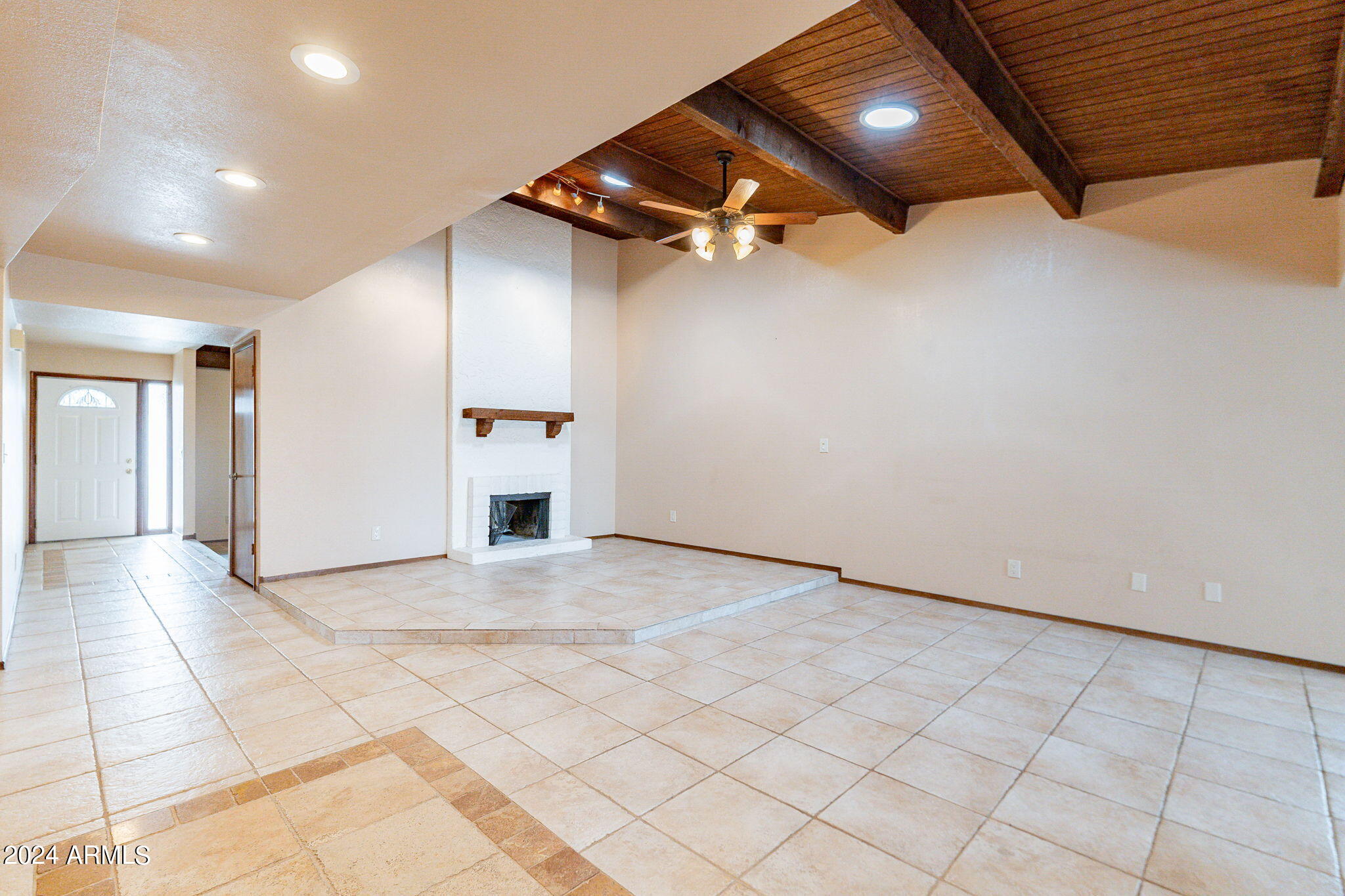 1665 S CHOLLA --