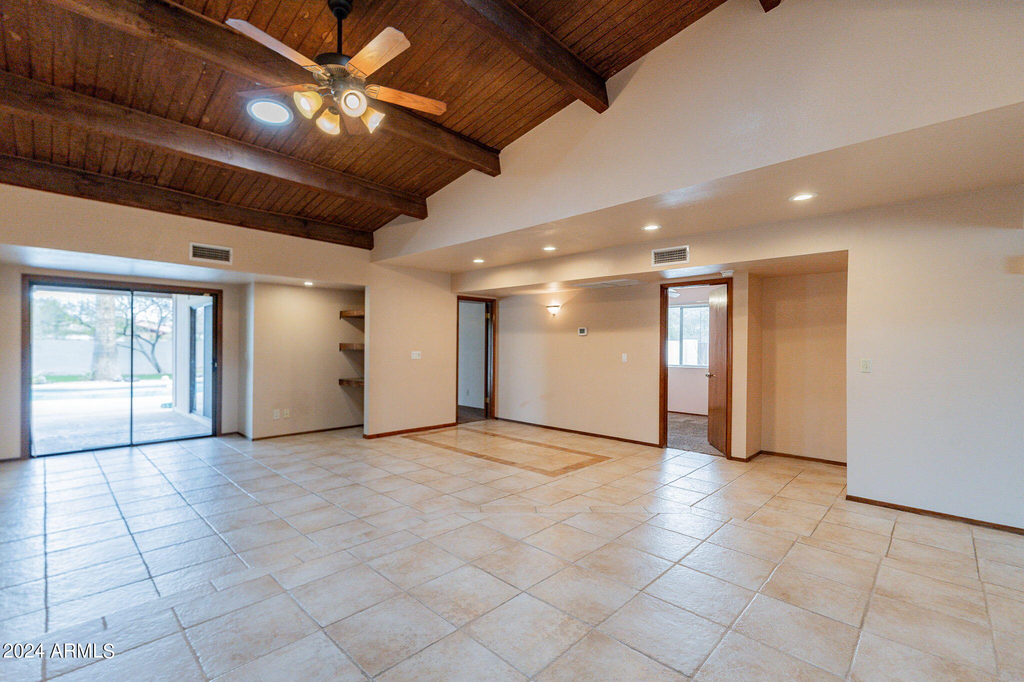 1665 S CHOLLA --