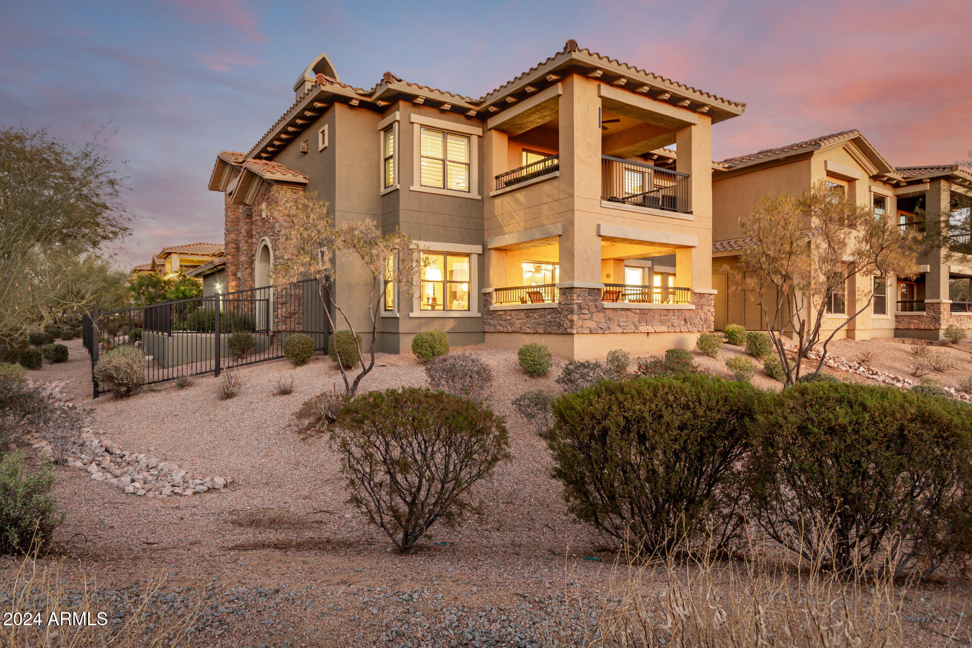 21320 N 56TH Street, 1094