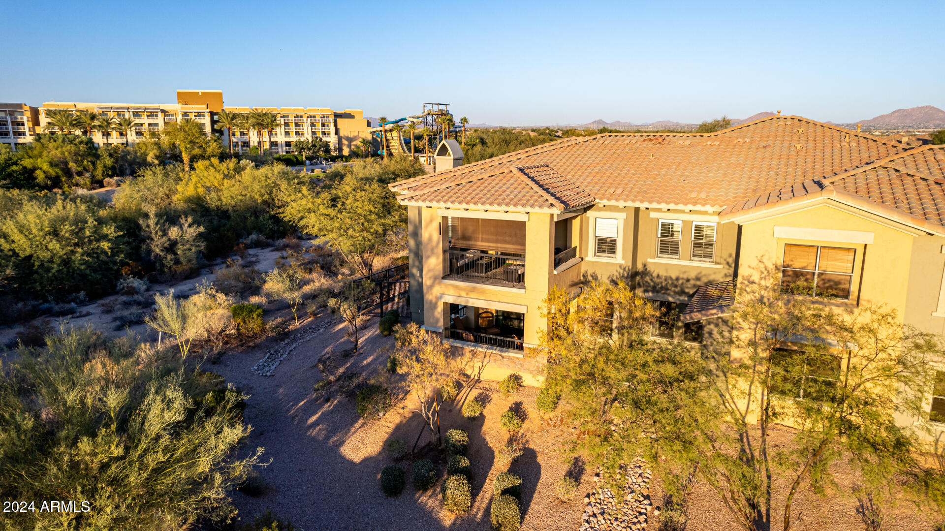 21320 N 56TH Street, 1094