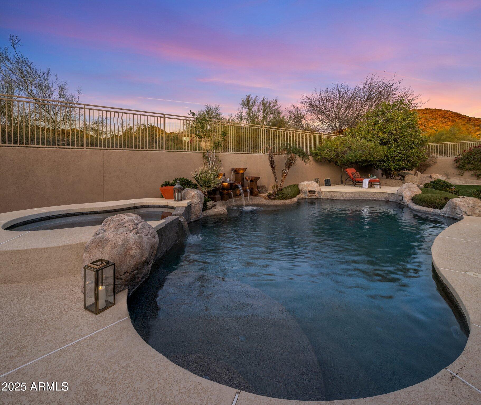 10886 E LUDLOW Drive, Scottsdale