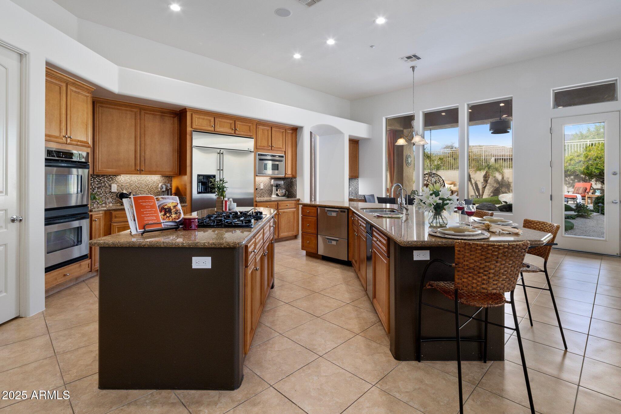 10886 E LUDLOW Drive, Scottsdale