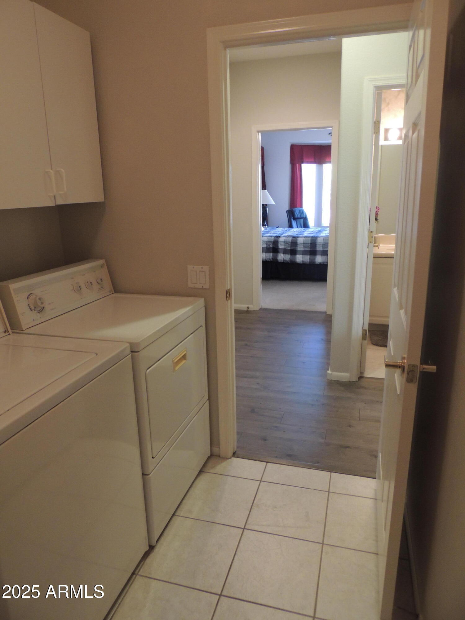 15104 W PINEHURST Lane W
