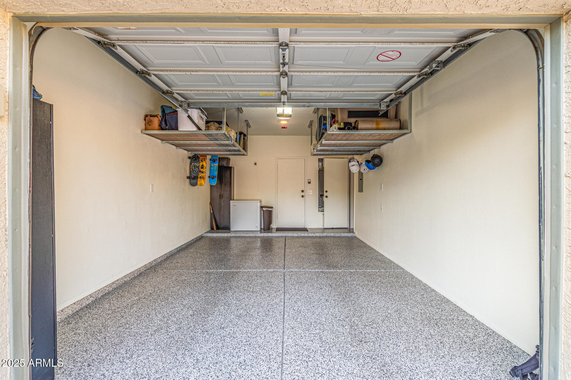 16604 E FAIRFAX Drive