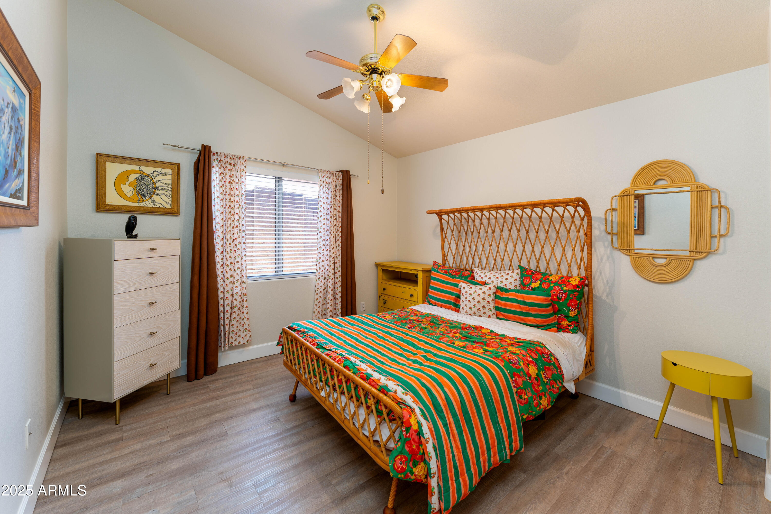 4630 E Via Dona Road