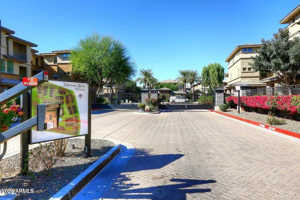 17850 N 68TH Street, 3027