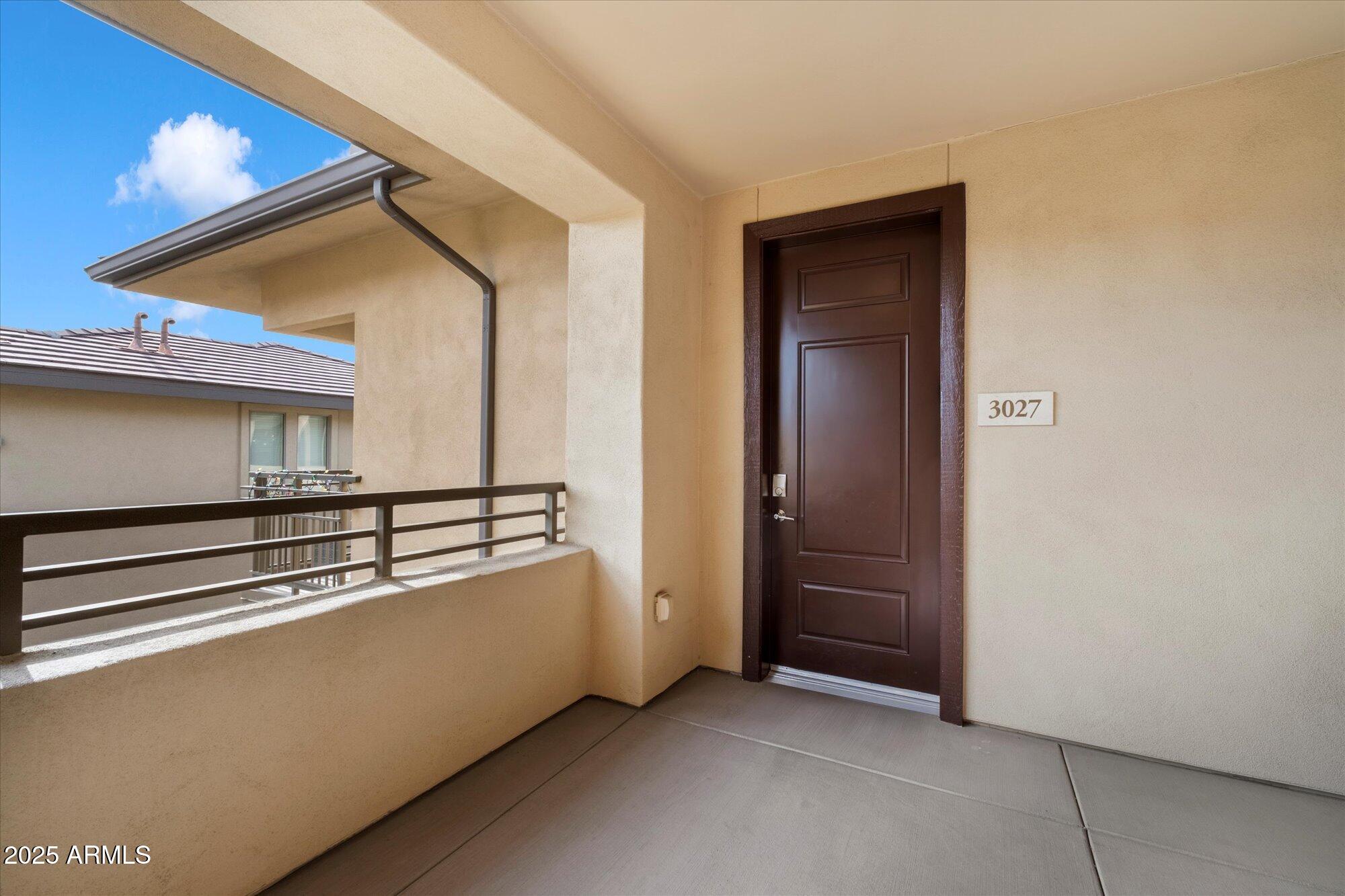 17850 N 68TH Street, 3027