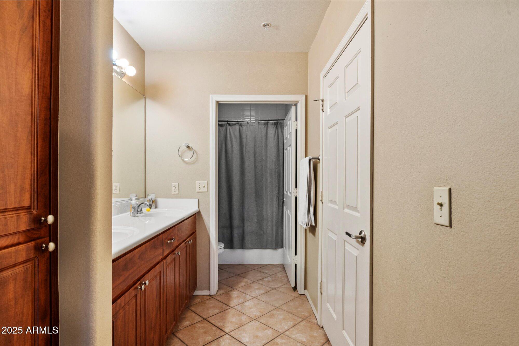 7575 E INDIAN BEND Road, 1007