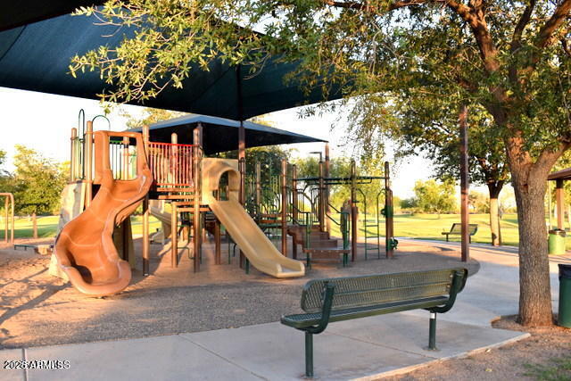 4714 E PRICKLY PEAR Trail