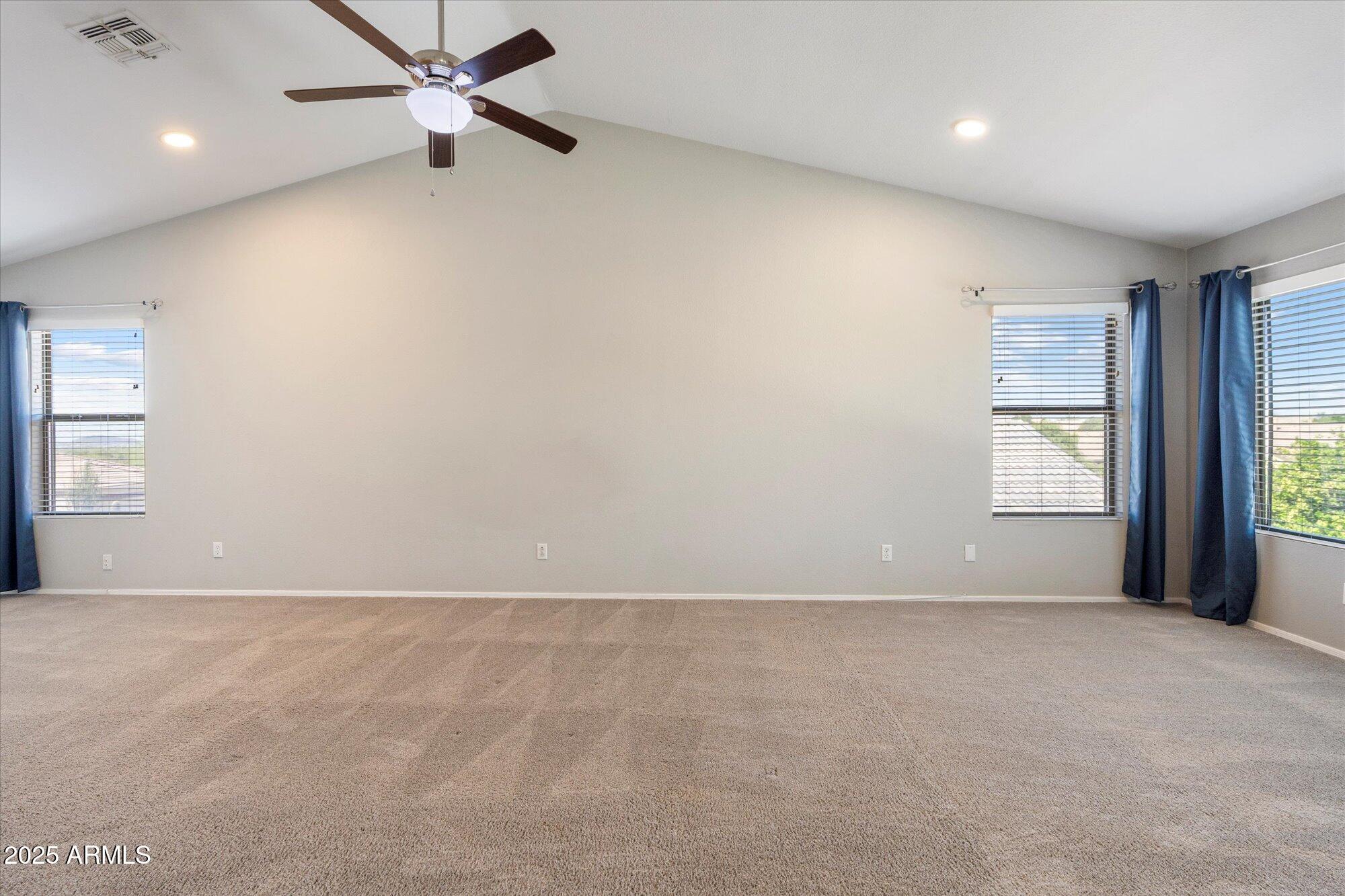 4714 E PRICKLY PEAR Trail
