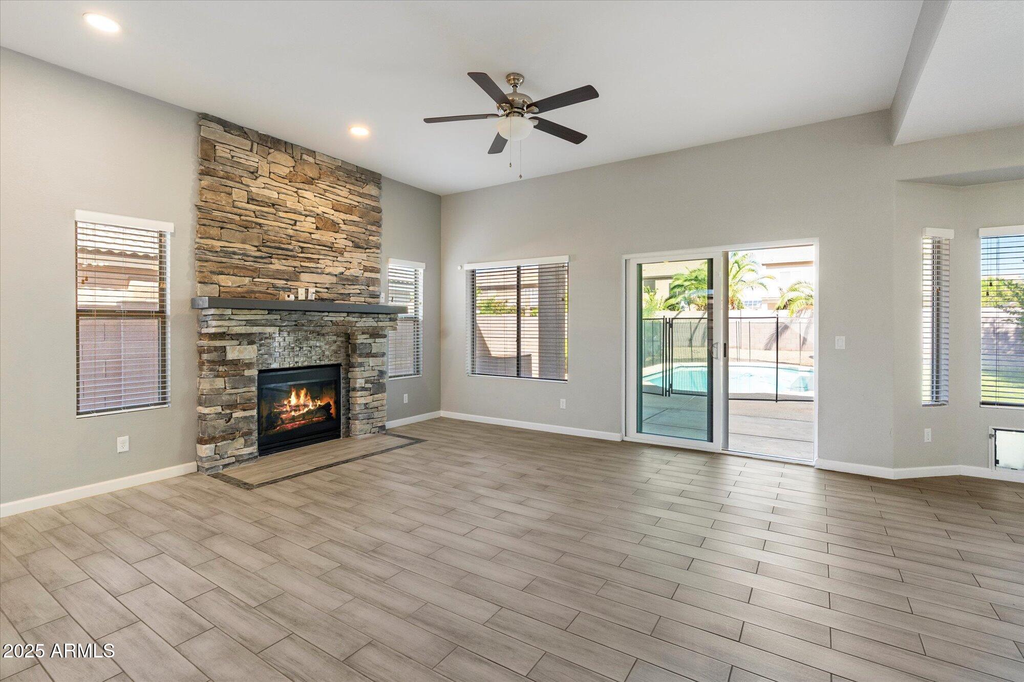4714 E PRICKLY PEAR Trail