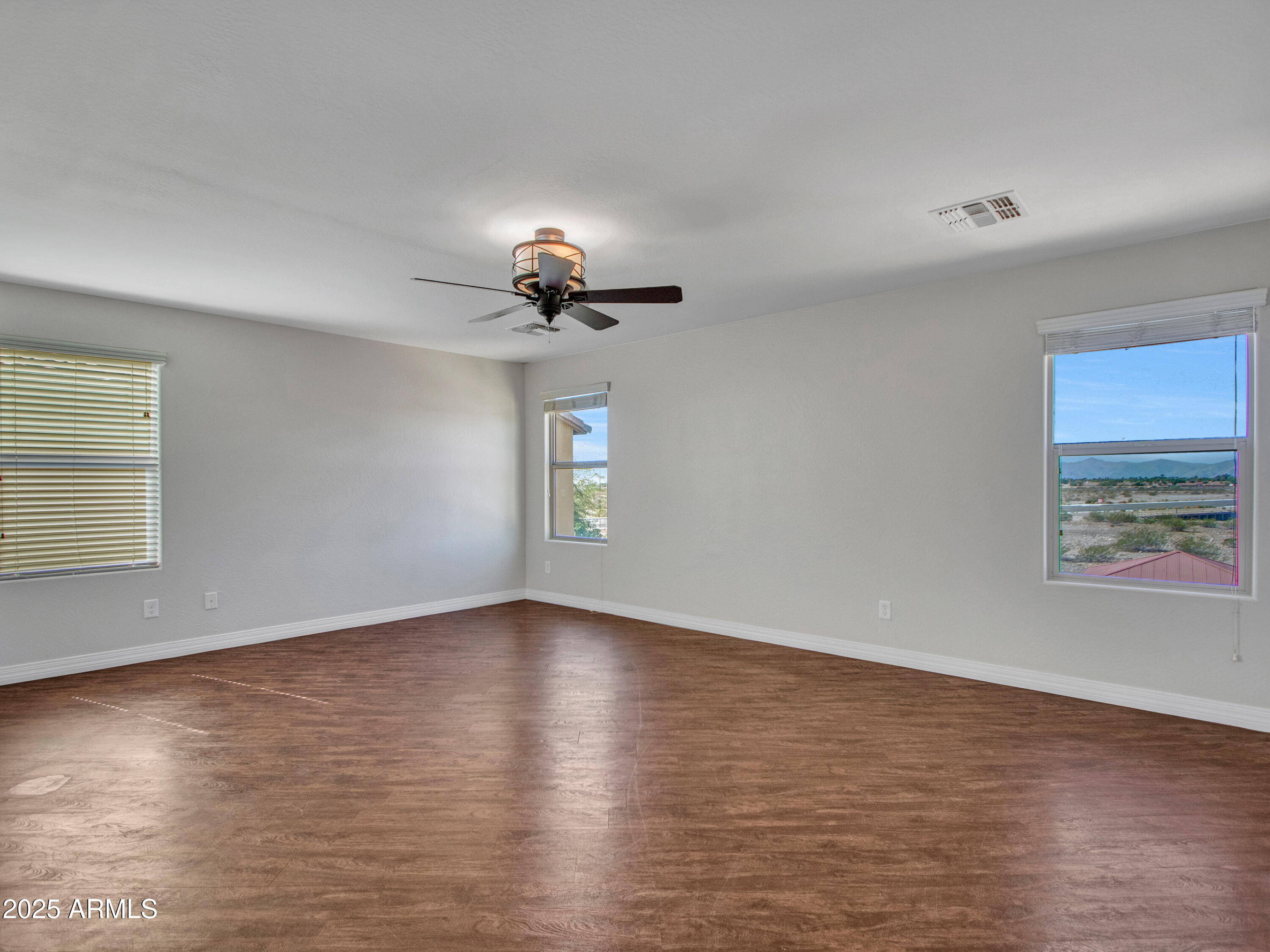 22630 N CANDLELIGHT Court