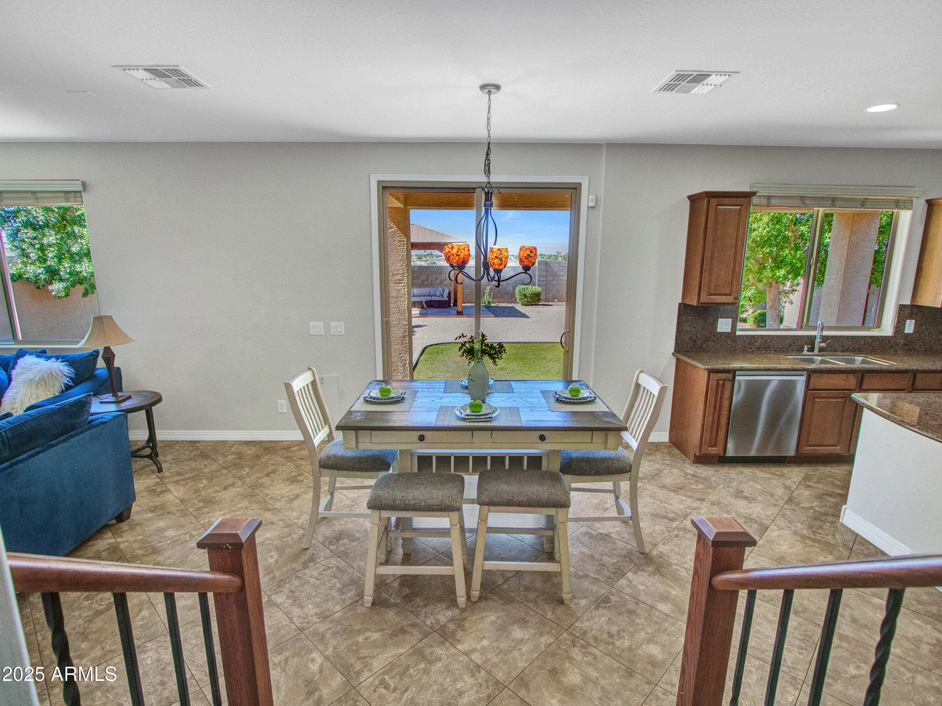 22630 N CANDLELIGHT Court