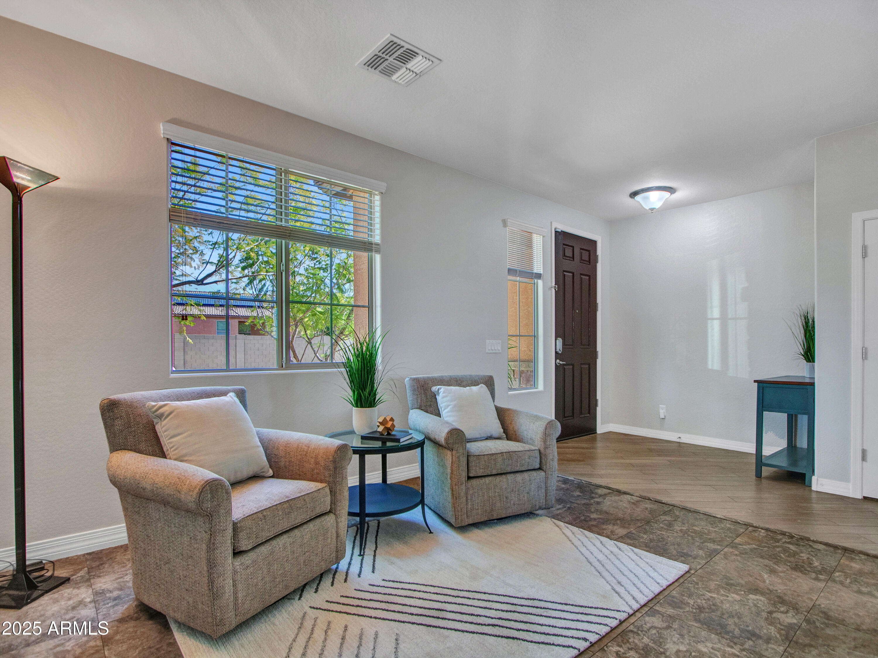 22630 N CANDLELIGHT Court