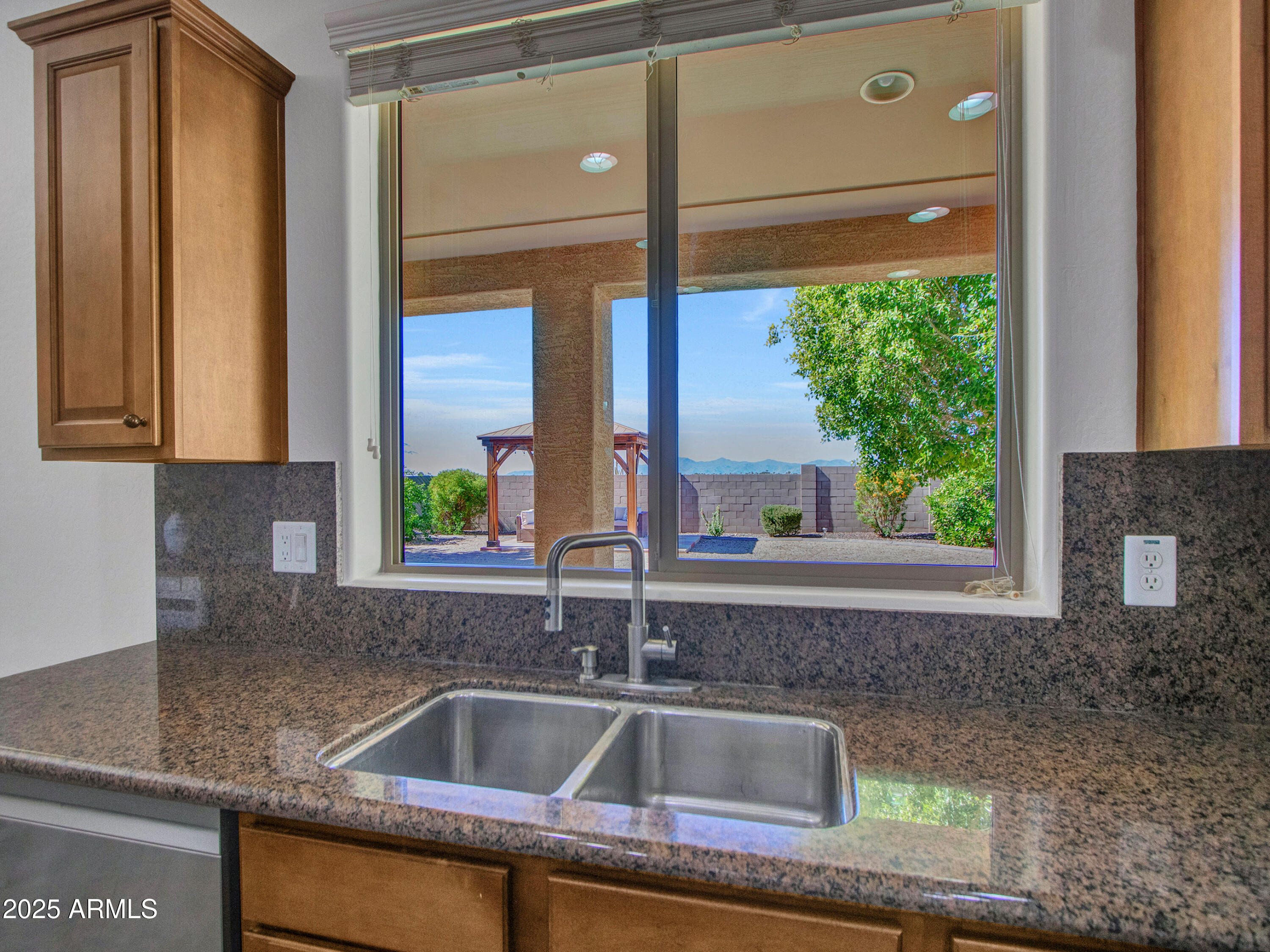 22630 N CANDLELIGHT Court