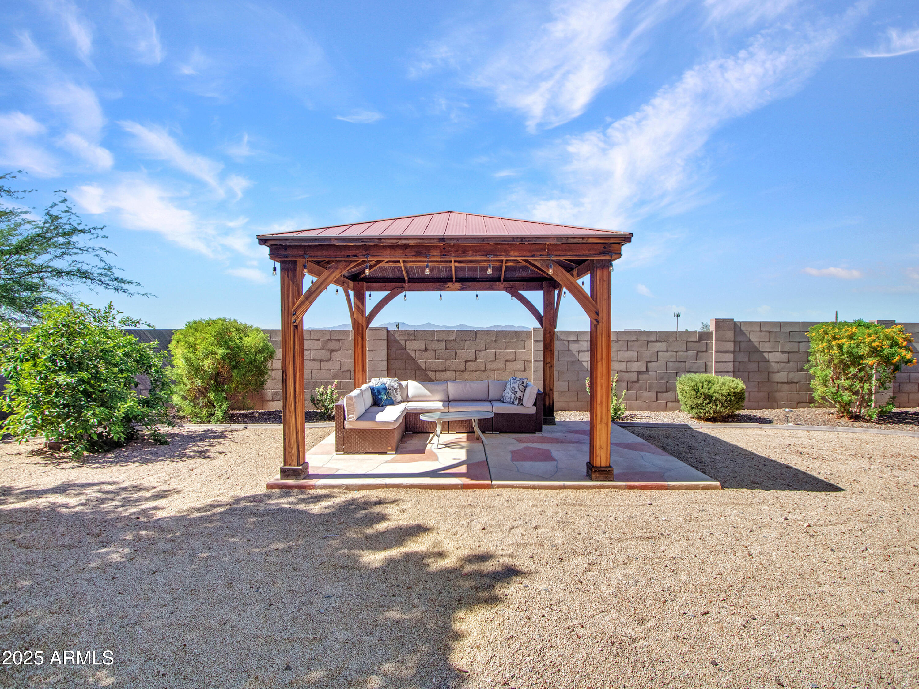 22630 N CANDLELIGHT Court