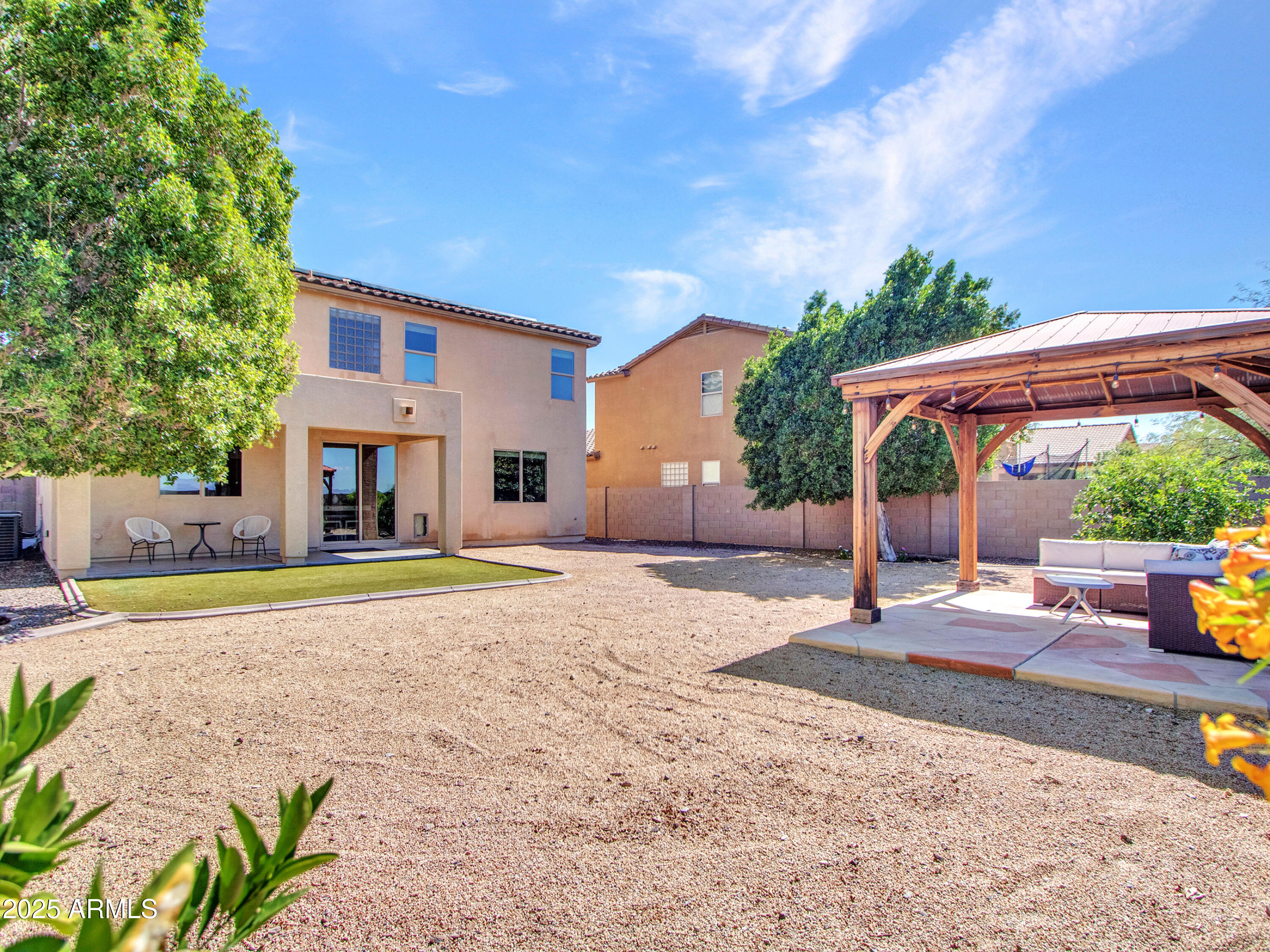 22630 N CANDLELIGHT Court