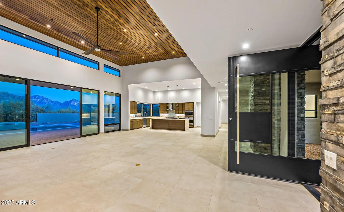 7900 E CRISSCROSS Way, Cave Creek