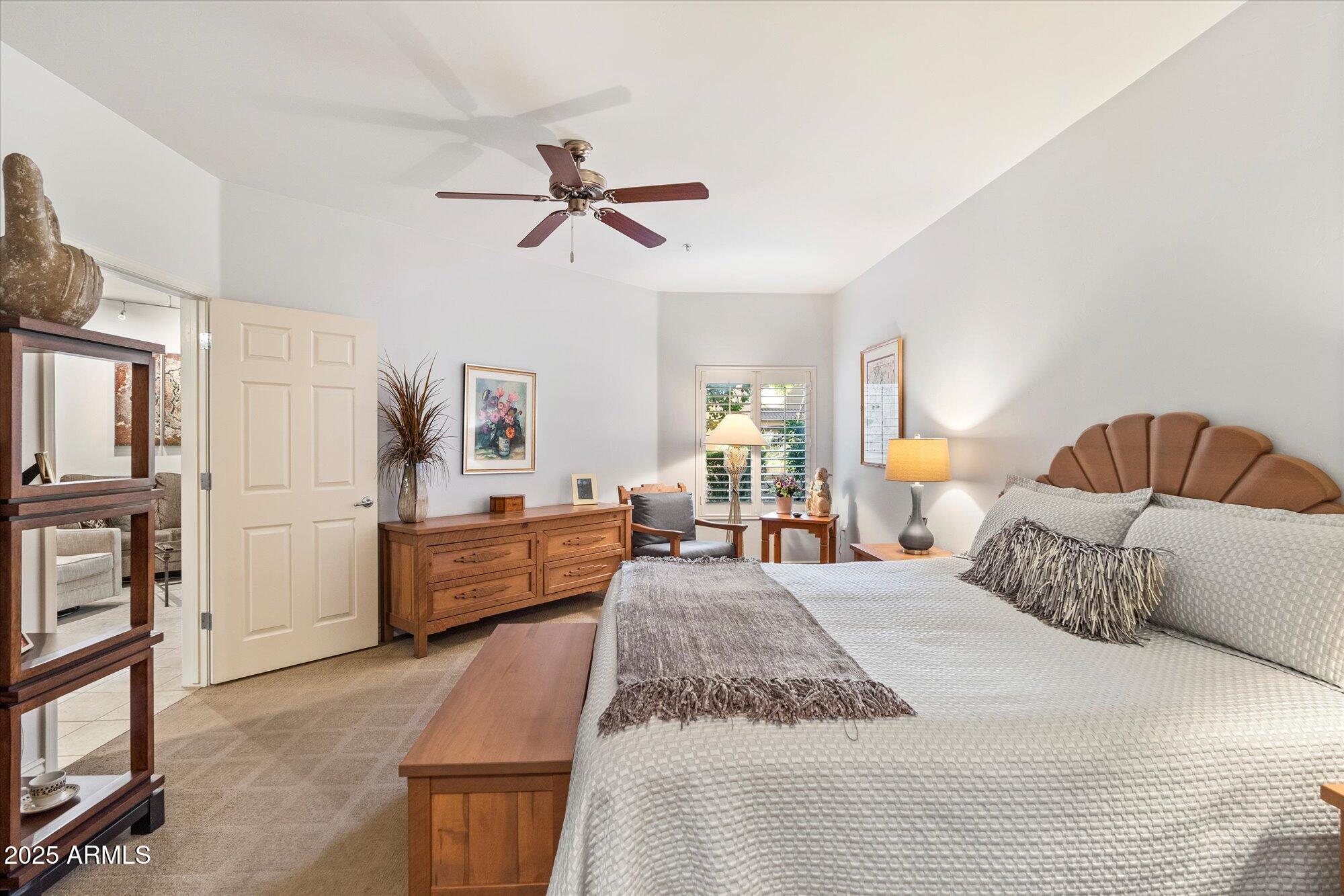 5350 E DEER VALLEY Drive, 1238