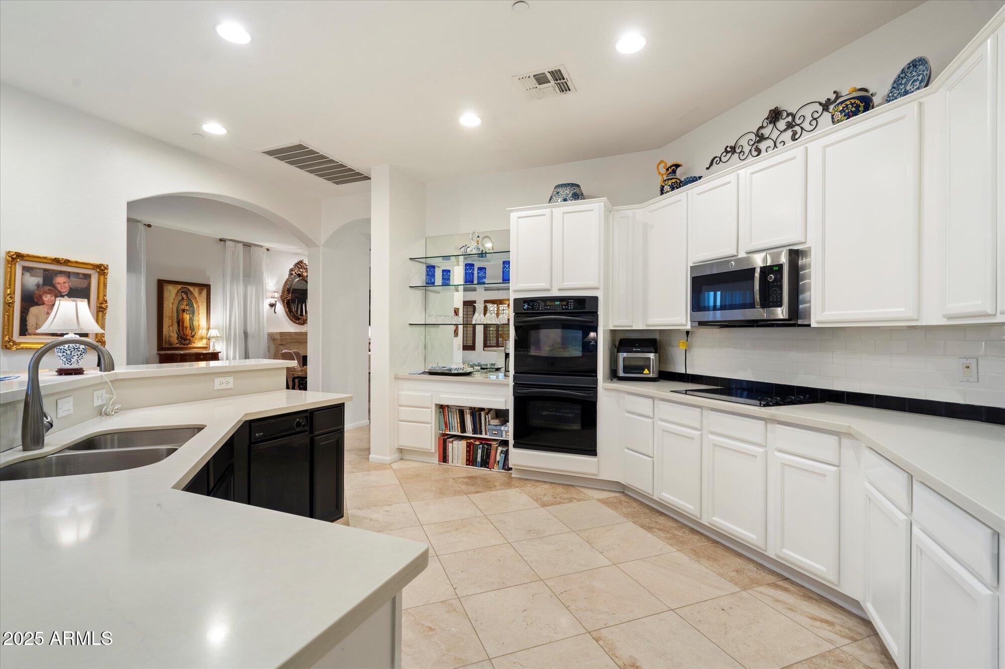 3969 E Navigator Lane