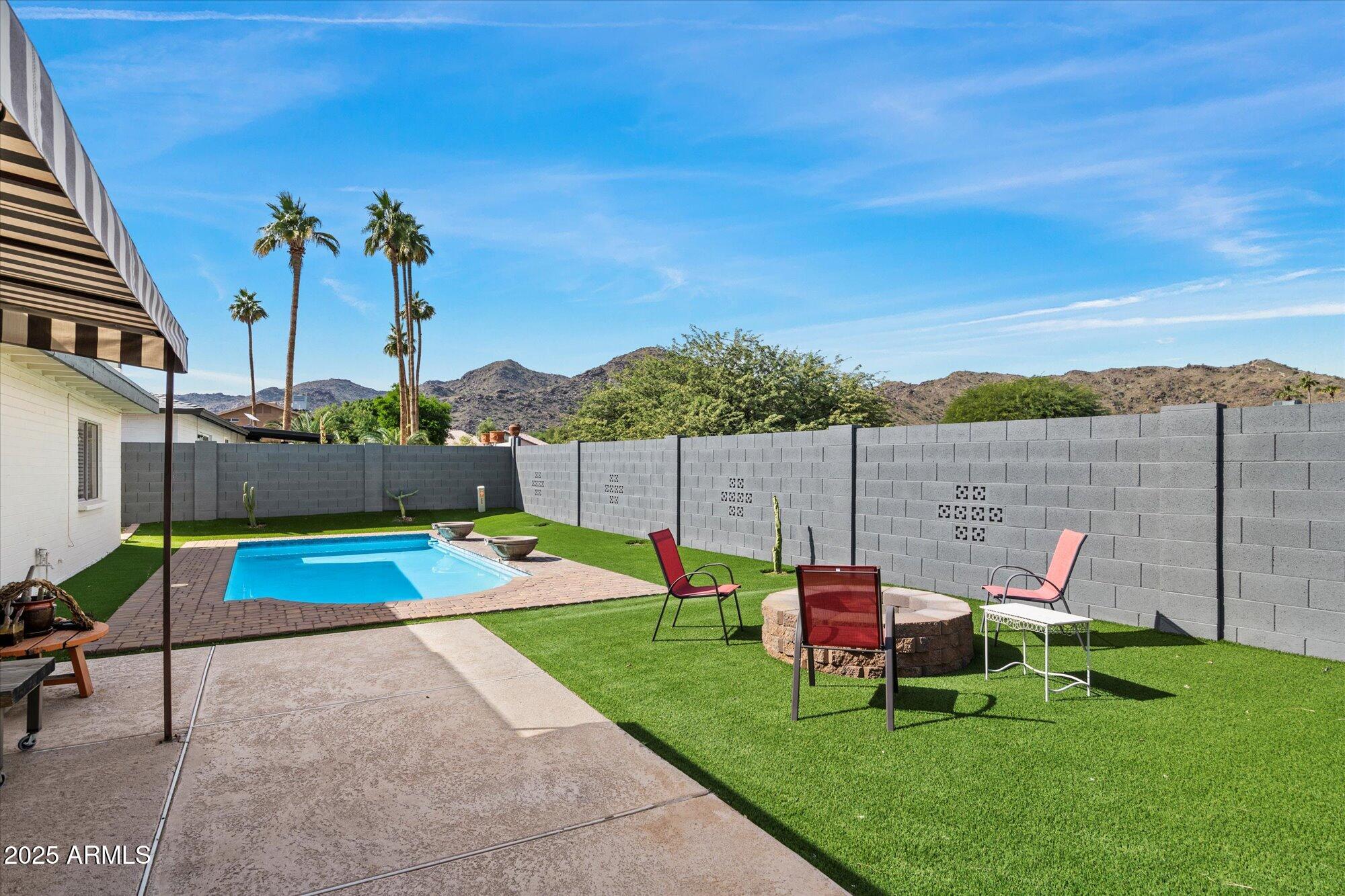 4216 E SAN GABRIEL Avenue