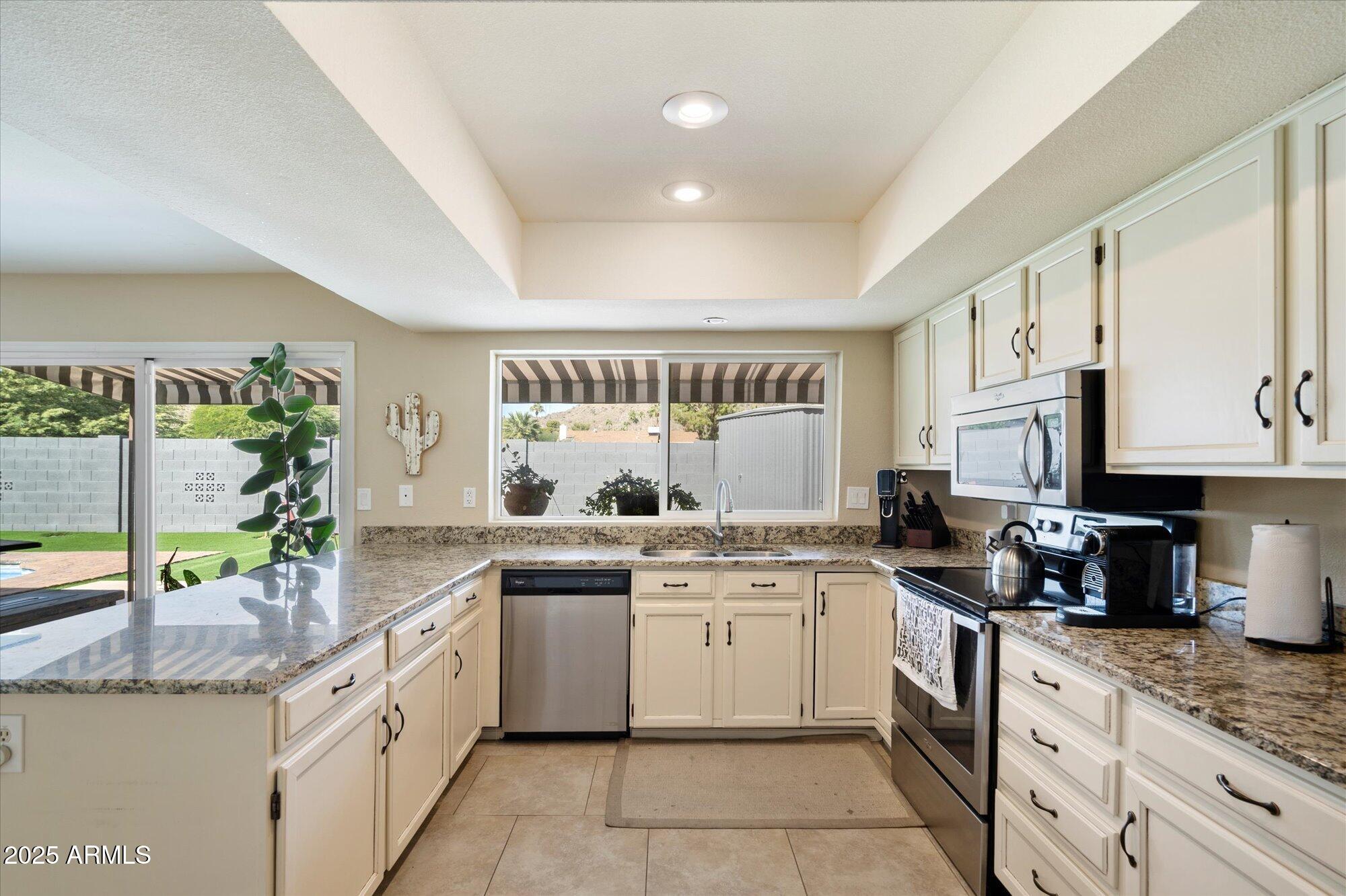 4216 E SAN GABRIEL Avenue