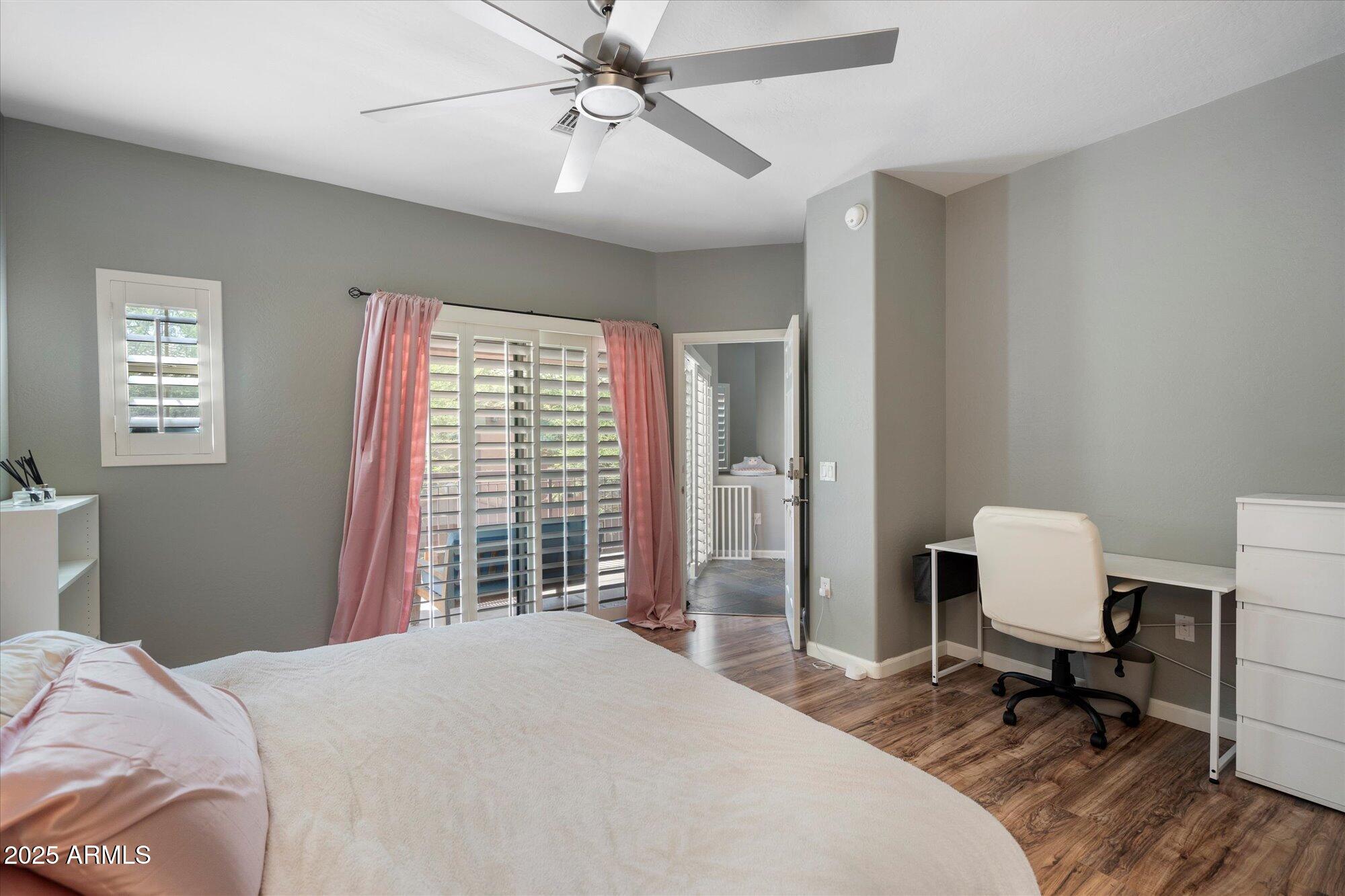 3935 E ROUGH RIDER Road, 1164