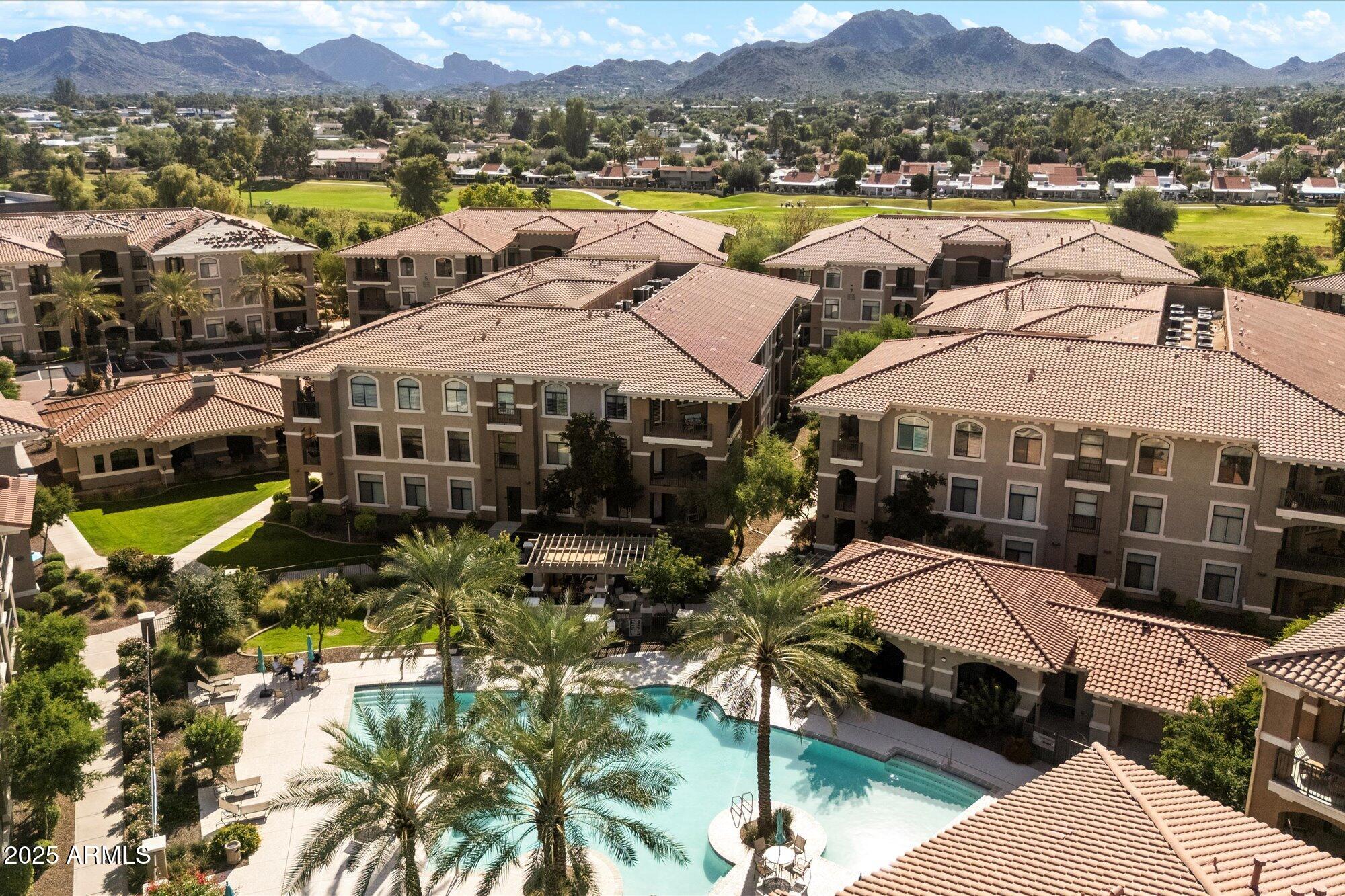 11640 N TATUM Boulevard 2081