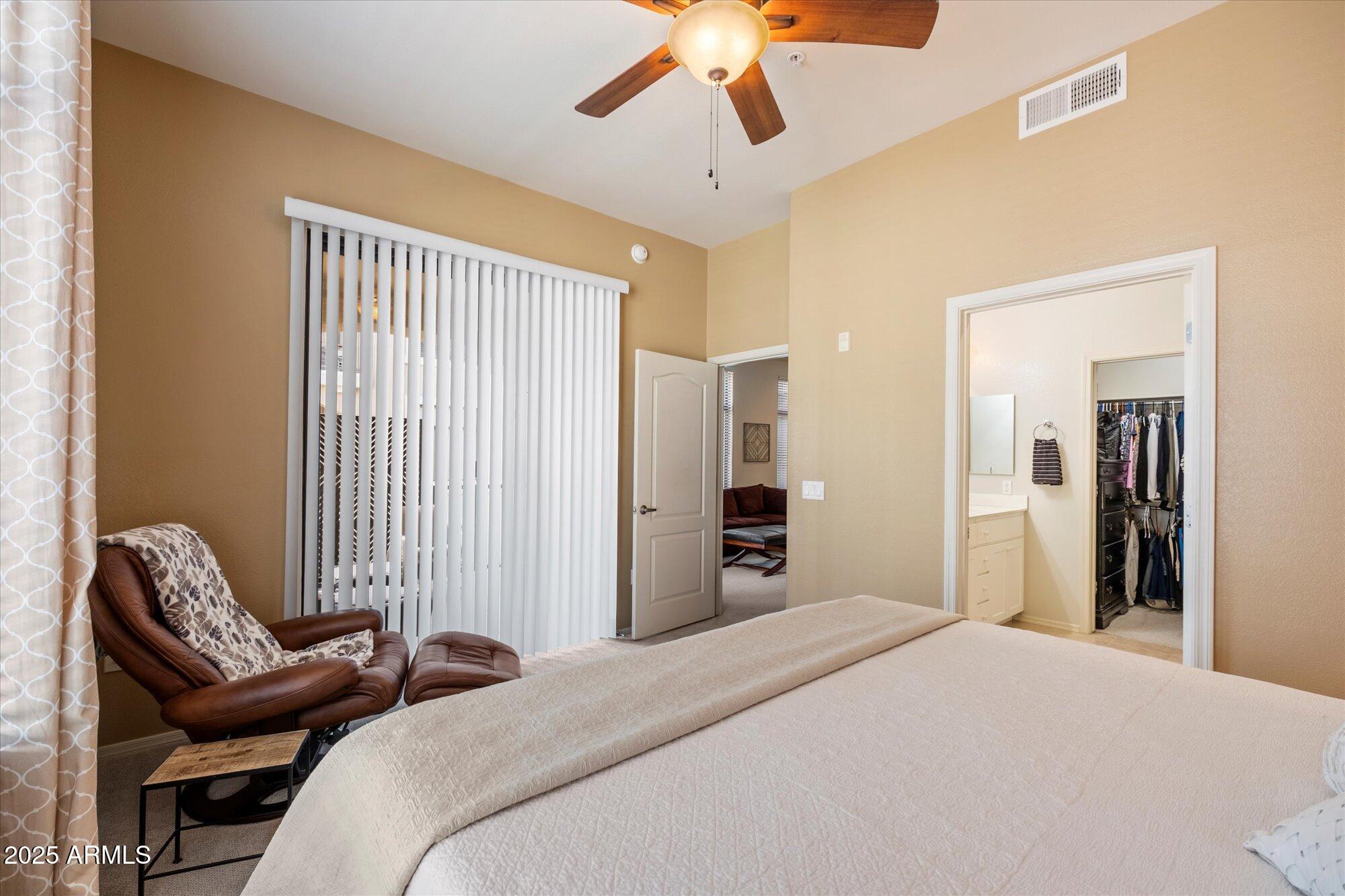 11640 N TATUM Boulevard 2081