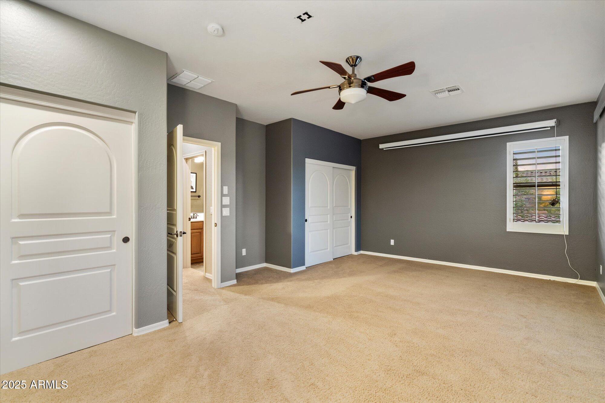 3973 E Hummingbird Lane