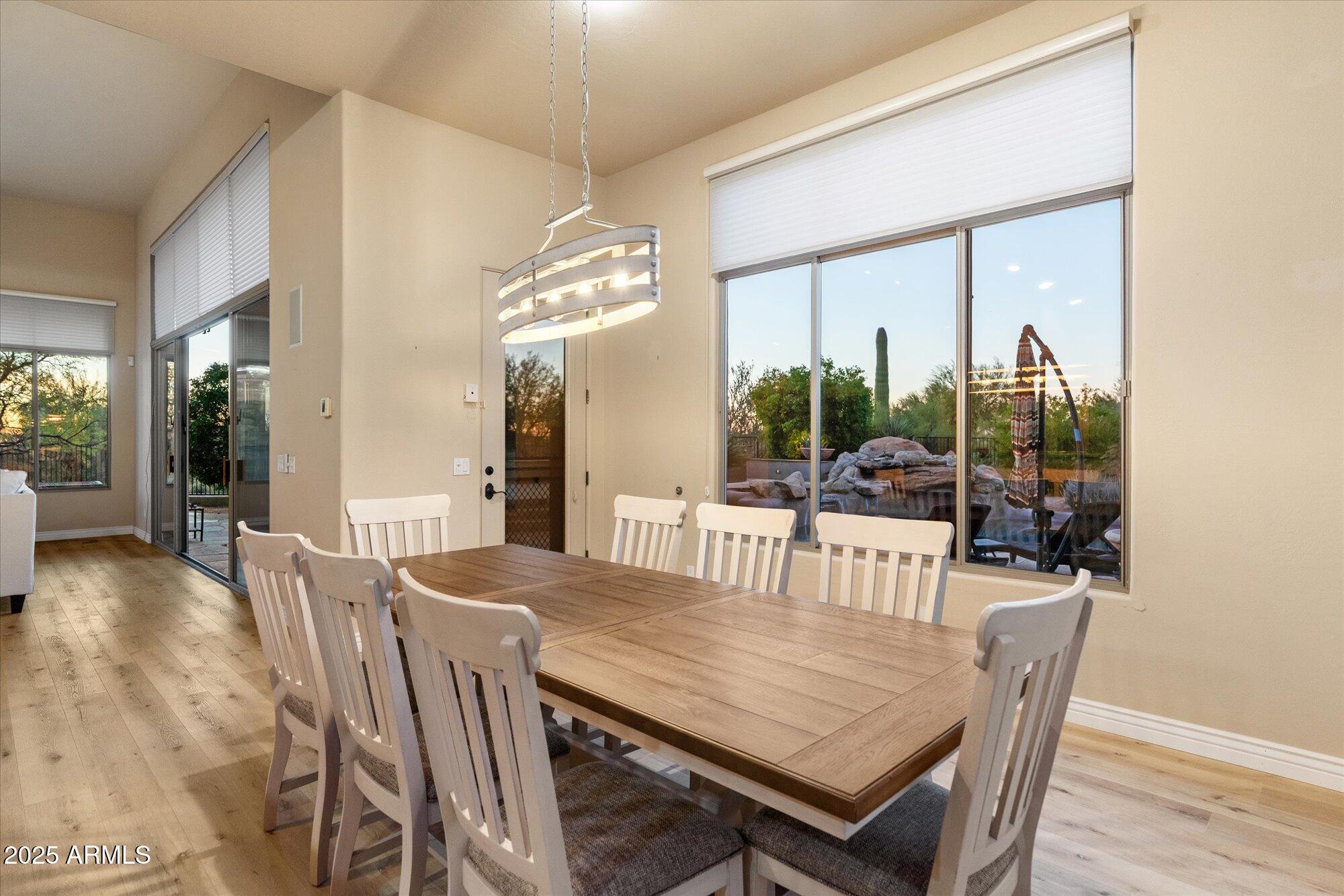 9516 E MONUMENT Drive