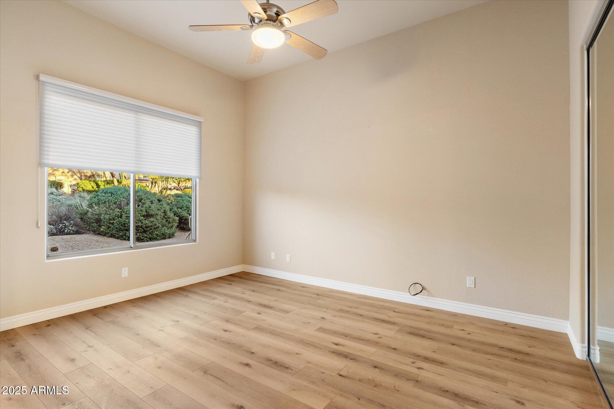 9516 E MONUMENT Drive