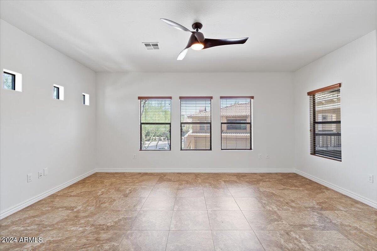 21320 N 56TH Street 2114