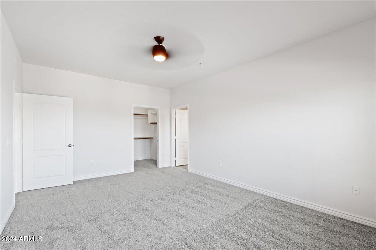 21320 N 56TH Street 2114