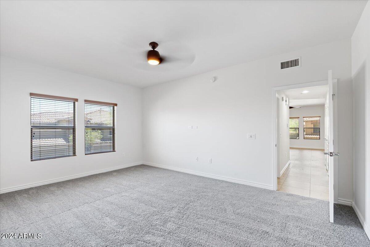 21320 N 56TH Street 2114