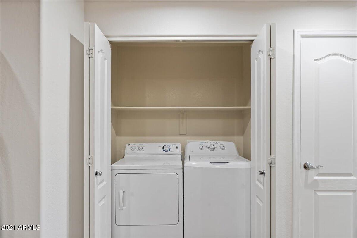 21320 N 56TH Street 2114