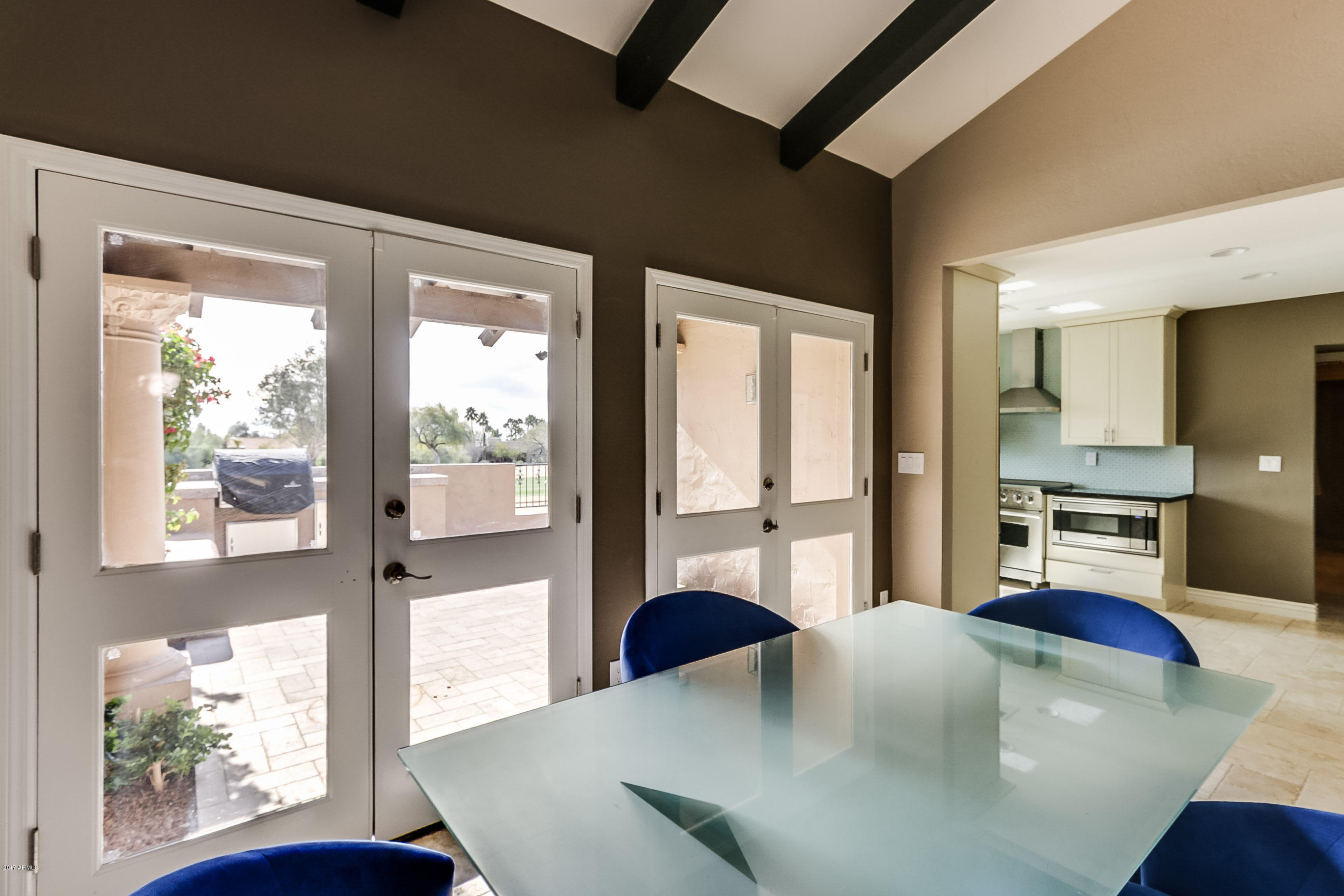 8711 E PARAISO Drive