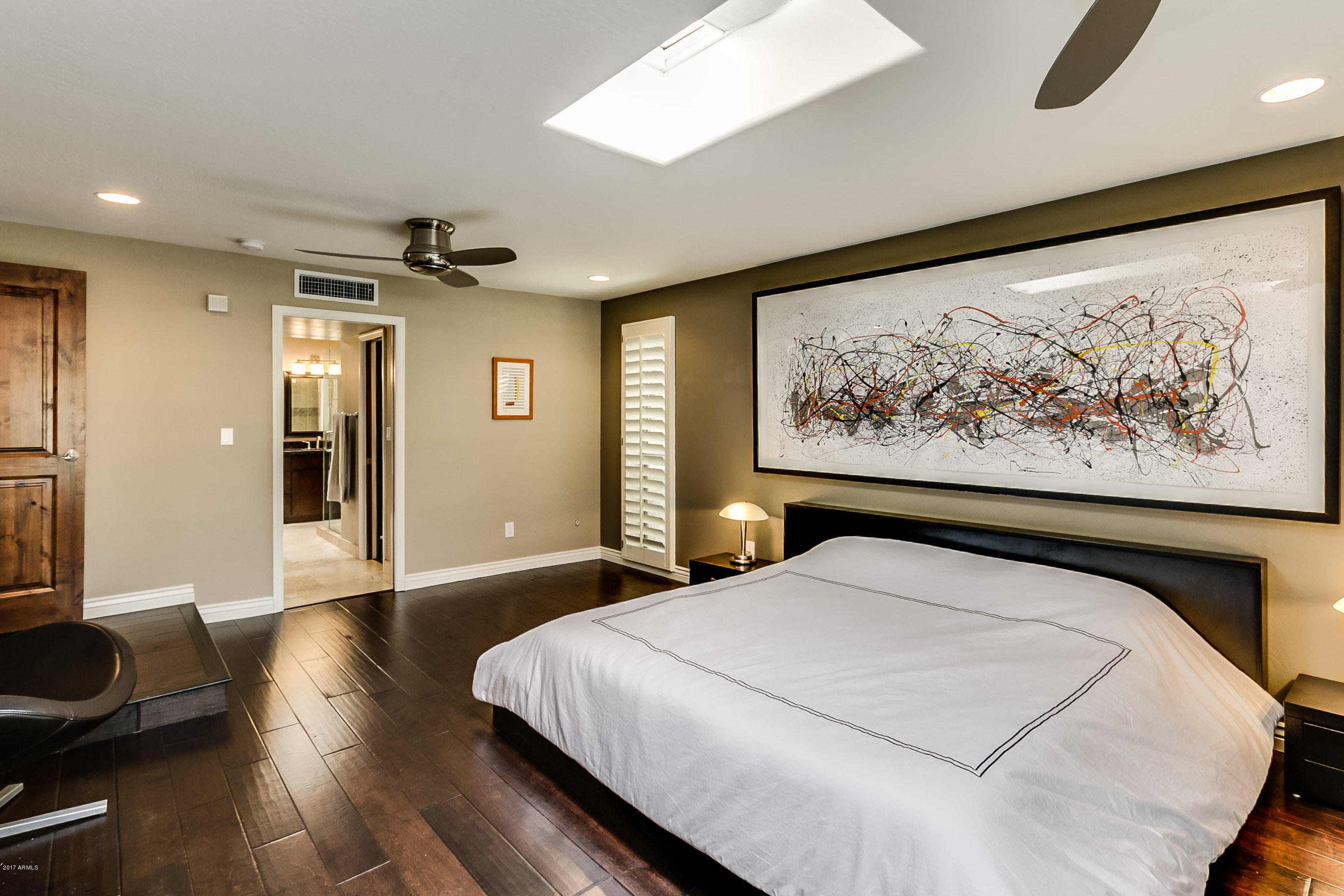 8711 E PARAISO Drive