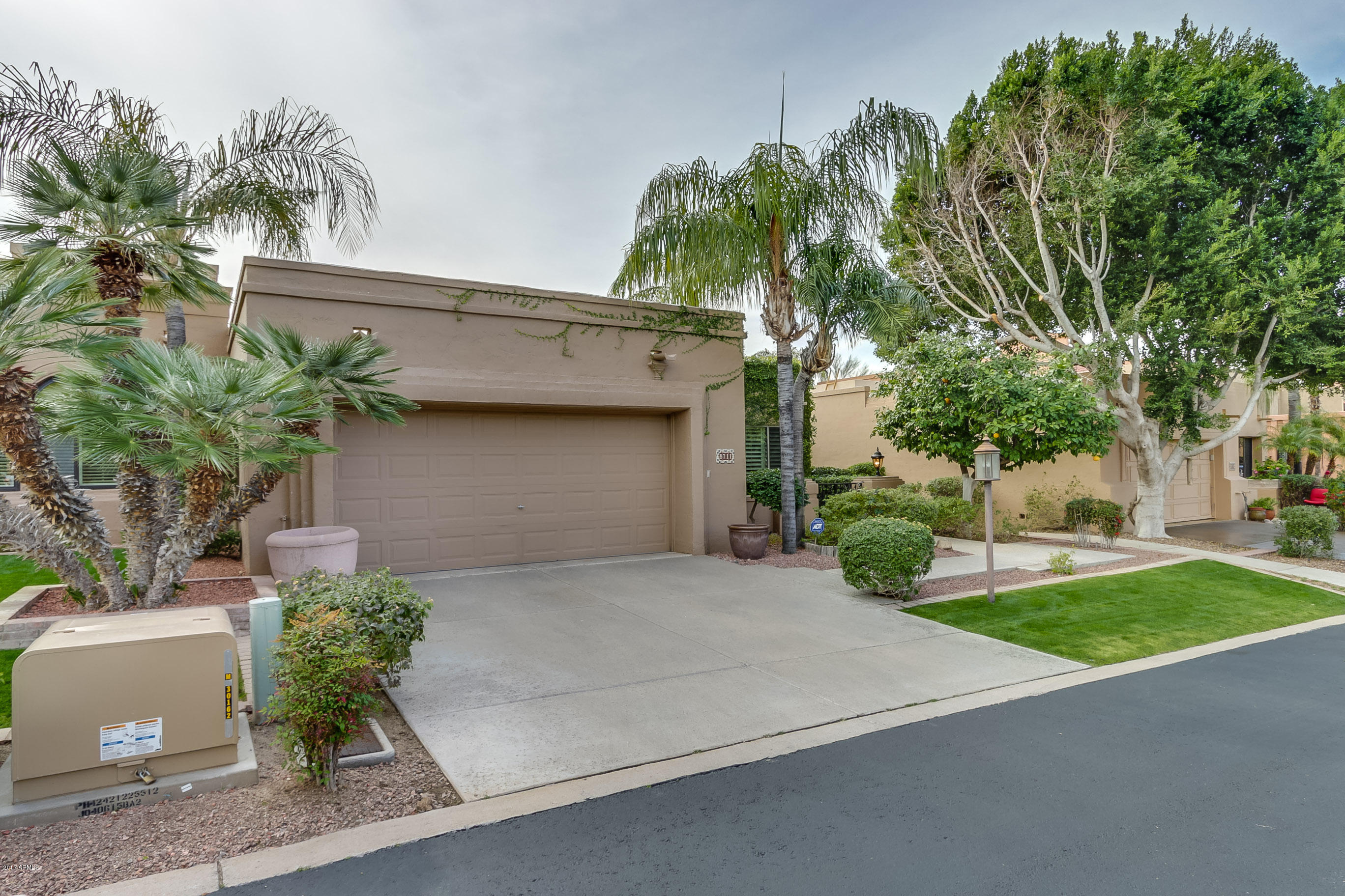 8711 E PARAISO Drive