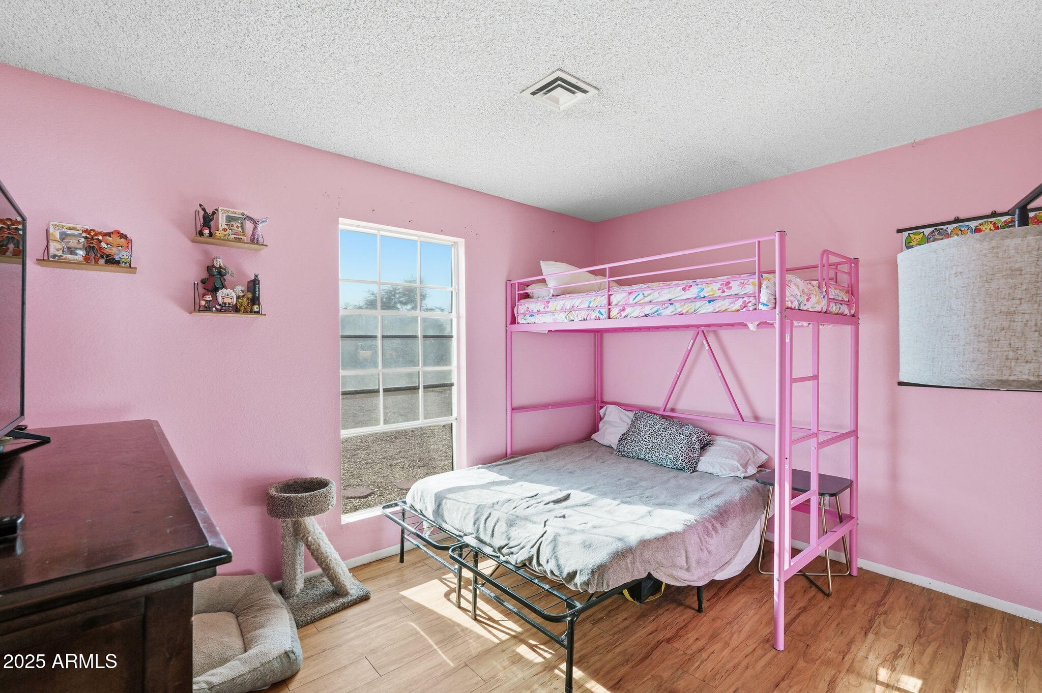 7052 W TURQUOISE Avenue