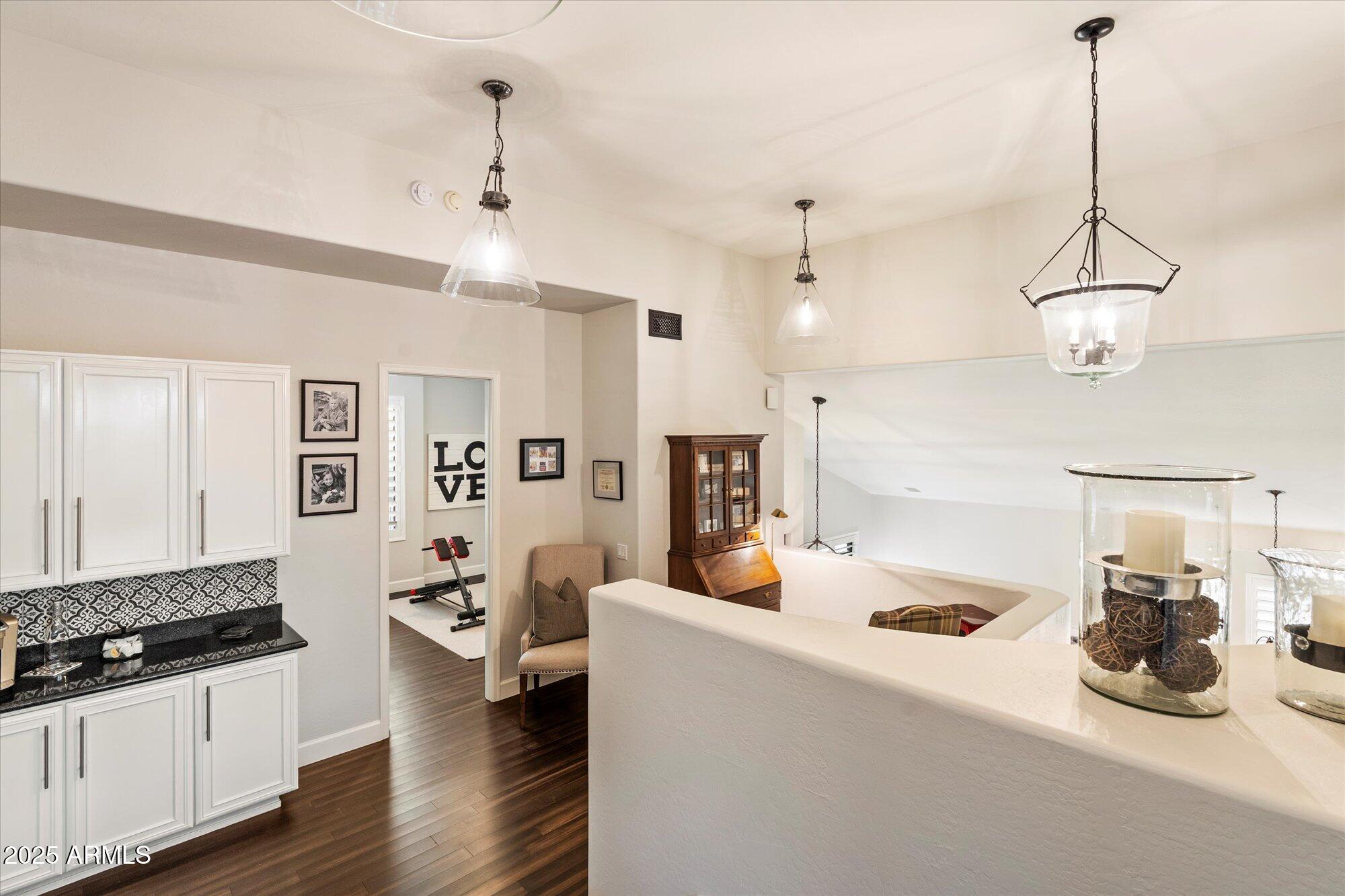 5232 E Hashknife Road