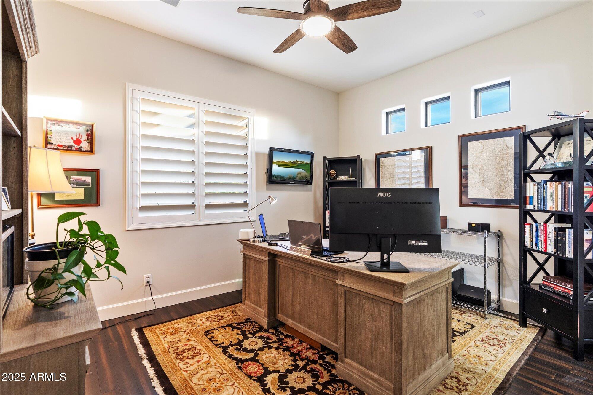 5232 E Hashknife Road