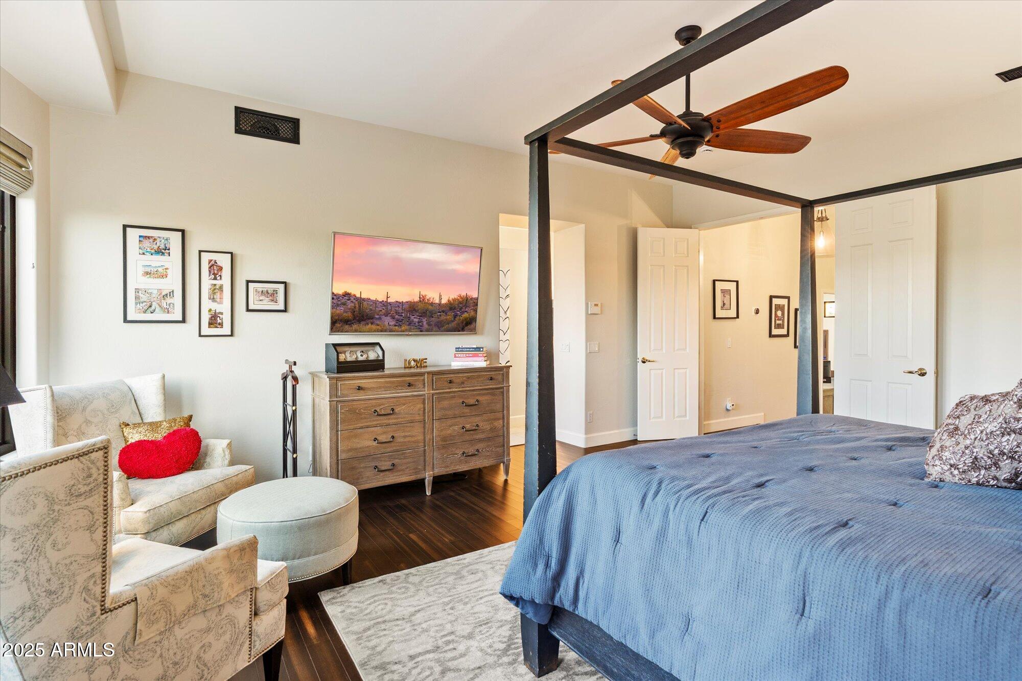 5232 E Hashknife Road